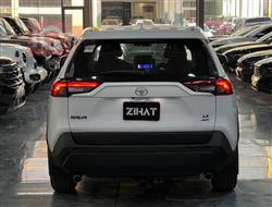 تويوتا راف 4